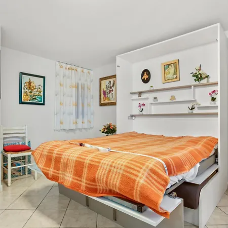 - L'esterel דירה