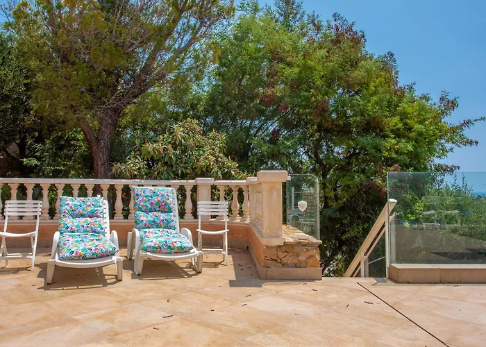 - L'esterel Appartement